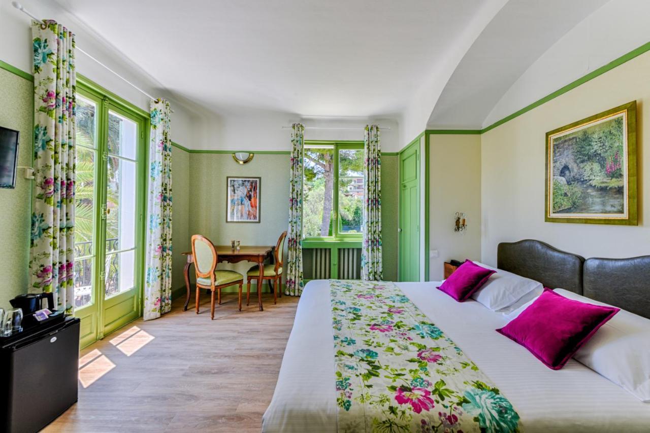 Mas Djoliba Hotel อองทีบส์ ภายนอก รูปภาพ